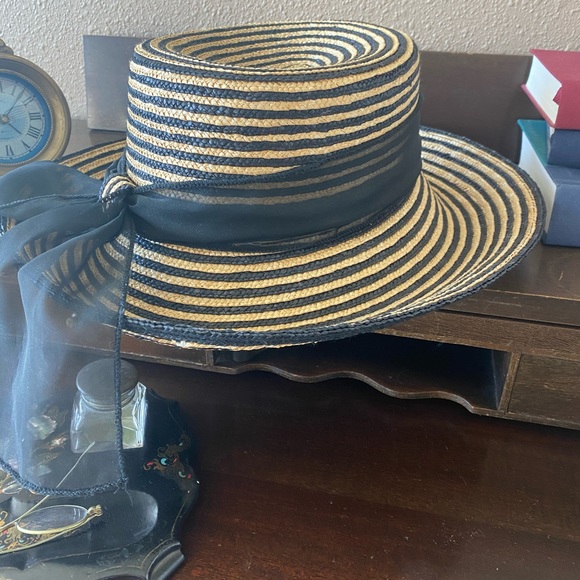 Black & Tan striped straw natural hat - Picture 6 of 8